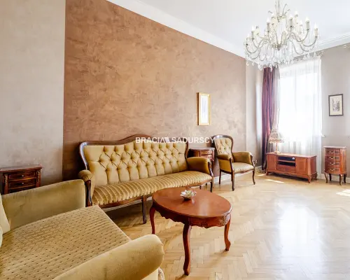 Apartament z duszą tuż przy Plantach, klima, winda