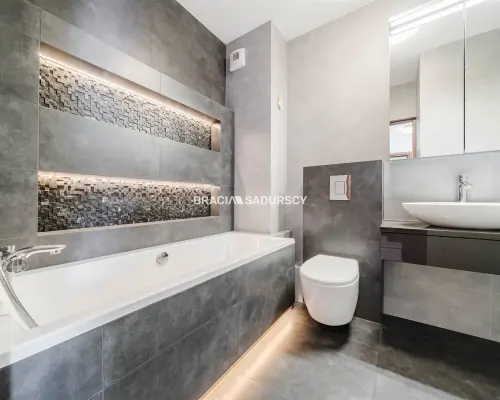 Mieszkanie 2 pok. 38 m² – Kordiana, komunikacja