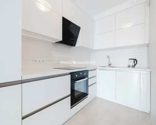 Mieszkanie 2 pok. 38 m² – Kordiana, komunikacja