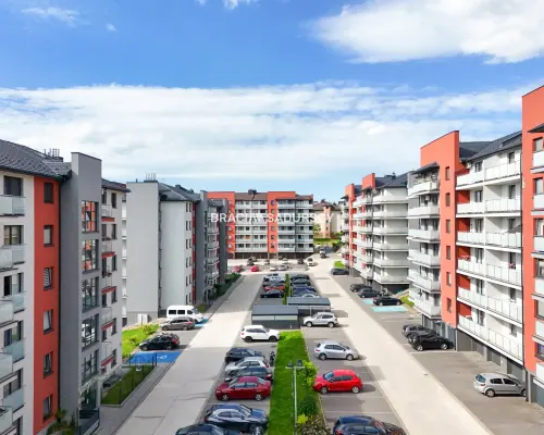 Bochnia, 2-pokojowe mieszkanie o powierzchni 37 m² wraz z miejscem postojowym. Do wynajęcia mieszkanie położone na parter