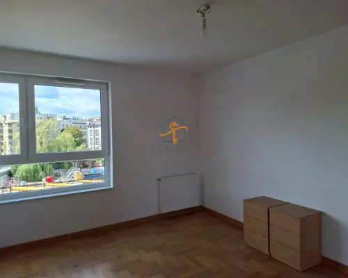 2-pokojowe z balkonem i garażem. Nowy Kleparz.