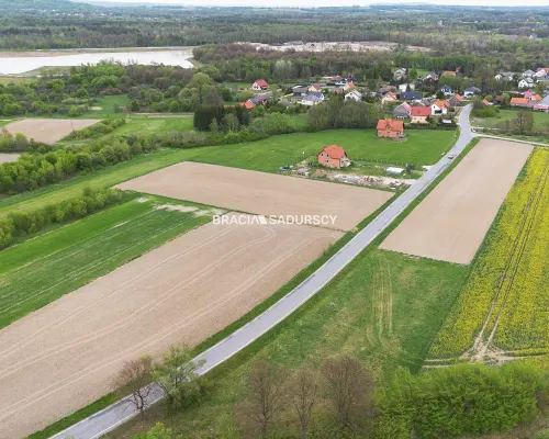30 ar działek budowlanych, gm. Czernichów