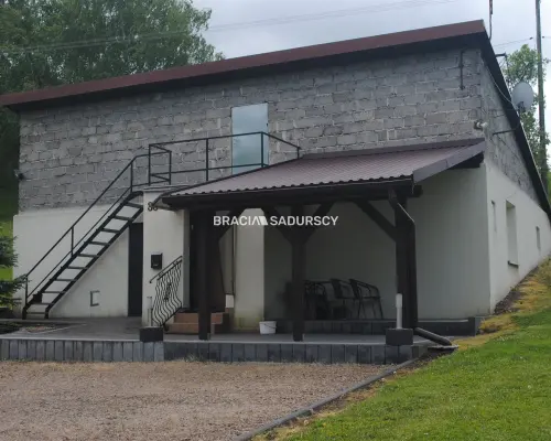 Gospodarstwo około 1,5 ha w Łazanach gm.Biskupice
