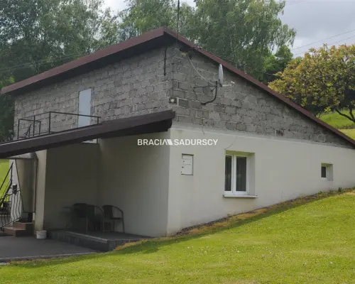 Gospodarstwo około 1,5 ha w Łazanach gm.Biskupice