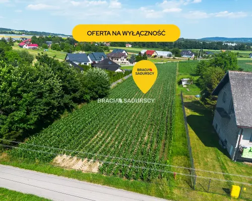 Działka budowlana 34 ar Morawicagm. Liszki