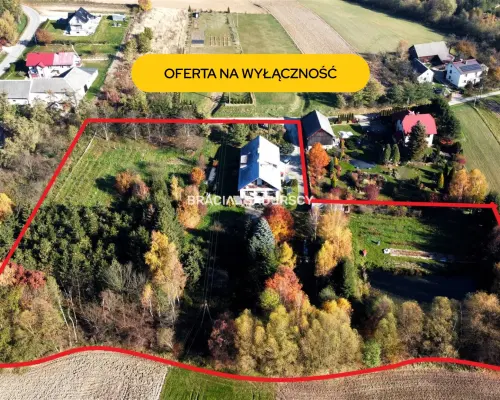 Wolnostojący dom ok. 600 m2