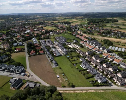 Atrakcyjna działka w Zielonkach | 37arów