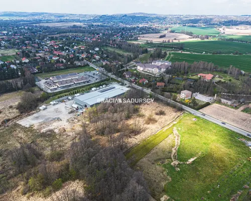 Atrakcyjna nieruchomość usługowa w Brzeziu 1,19 ha
