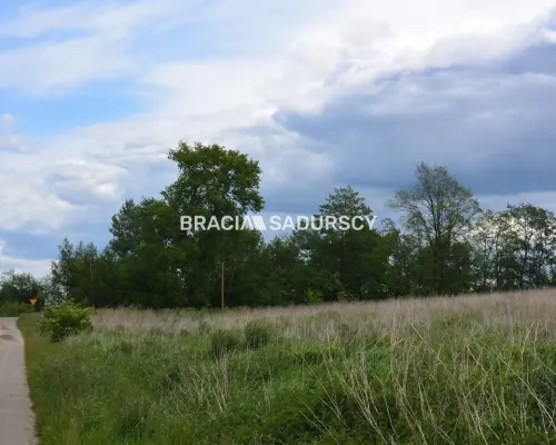 Działka budowlano-rolna o pow.: 1416 m2