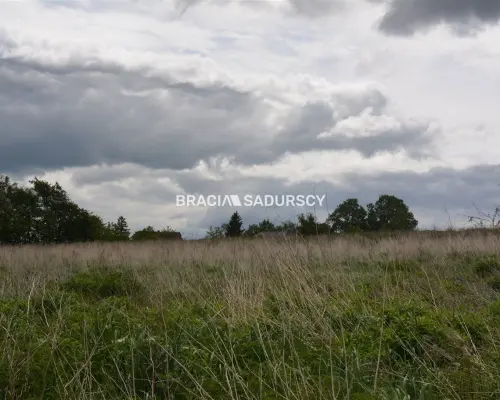 Działka budowlano-rolna o pow.: 1416 m2