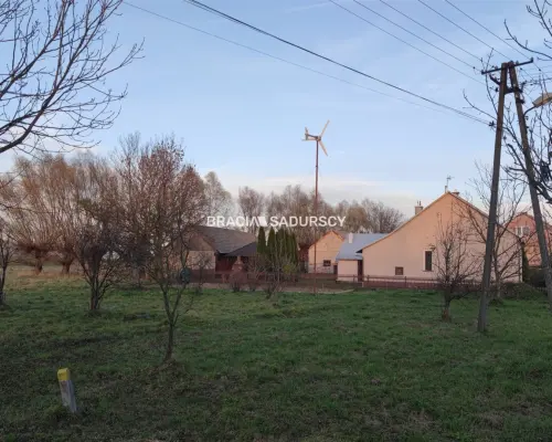 Działka budowlano-rolna o pow. 1900 m2