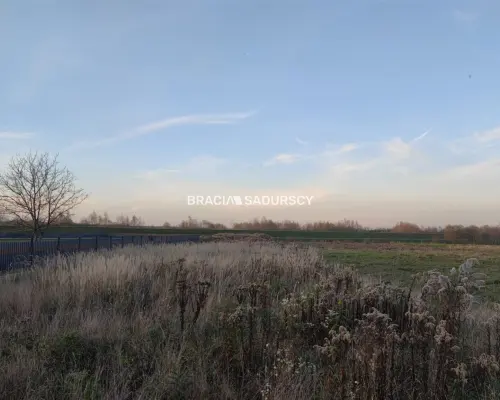 Działka budowlano-rolna o pow. 1900 m2