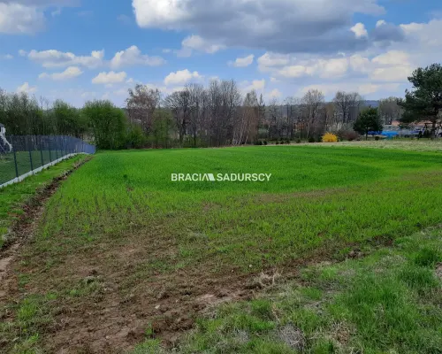 na sprzedaż działkę o powierzchni 2900 m2