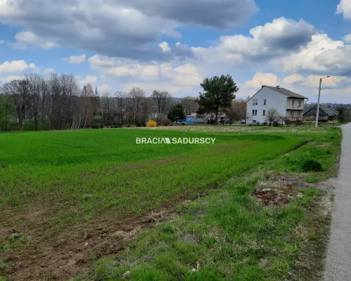 na sprzedaż działkę o powierzchni 2900 m2