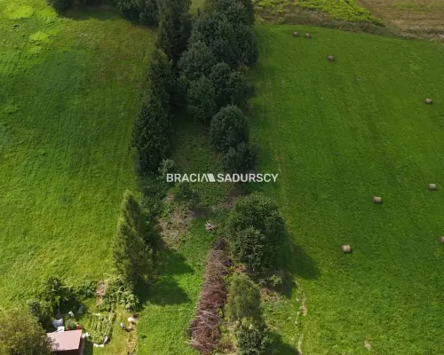 Działka budowlana o powierzchni 30 arów w Brodach
