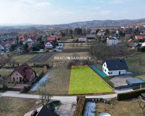 Działka z widokiem na "Bramę Bolechowicką"