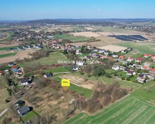 Działka budowlana 17 arów w Wołowicach!