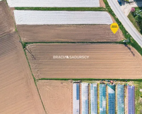działka blisko Krakowa, 12 ar.