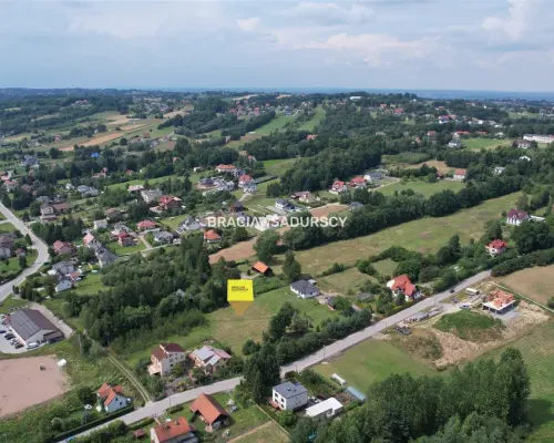 Na sprzedaż: działka budowlana 12 arów - Leńcze, gm. Kalwaria Zebrzydowska    Lokalizacja:  Oferujemy na sprzedaż at