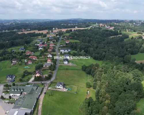 Działka budowlano-leśna. Siepraw.