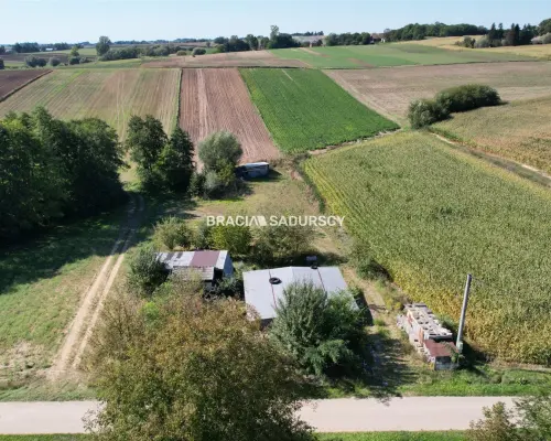 Gunów - Wilków działka o pow. 0,77 ha!  Działka o powierzchni 0,77 ha   położona w miejscowości Gunów-Wi