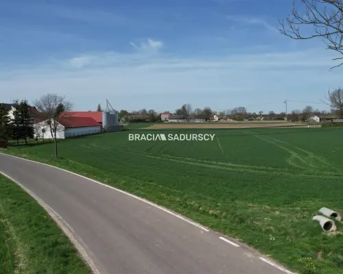 Działka budowlano-usługowa Wezerów, Słomniki
