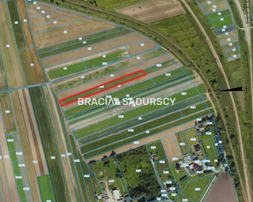 Działka budowlana o pow. 37 ar. w Krakowie.  Przedmiotem oferty jest nieruchomość gruntowa niezabudowana o nr ew.  52/2  położ