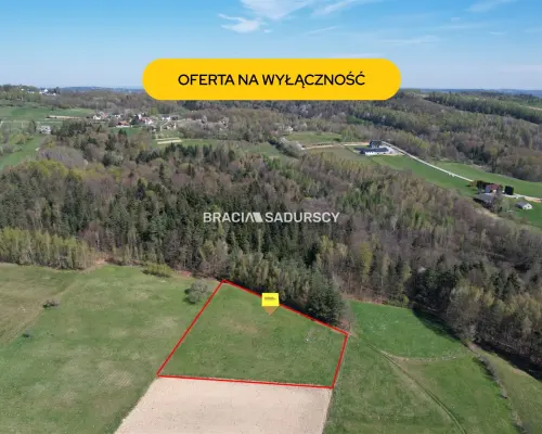BUDOWLANA 43ARY Z DALA OD SĄSIADÓW ROZWINIĘTA WIEŚ