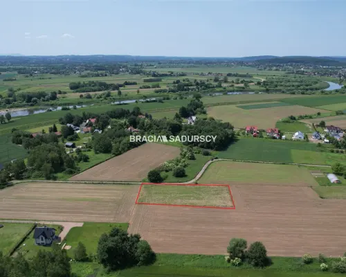Działka z pozwoleniem na budowę w Wołowicach!