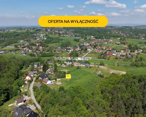 Kompaktowa działka budowlana 7,7 a - Rzeszotary (gm. Świątniki Górne)  Szukasz ustawnej, łatwej w utrzymaniu działki p