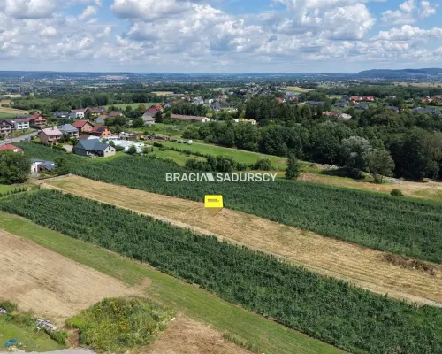 Działka z projektem na 5 bliźniaków