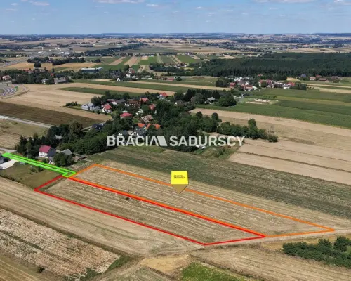 Duża działka inwestycyjna pod Krakowem - 1,5 km od S7 (węzeł Widoma) | Potencjał przekształcenia | Opcja zakupu 8 414 m² g