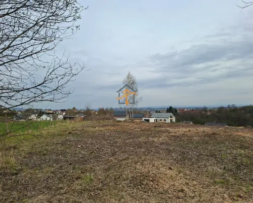 Na sprzedaż działka o powierzchni 30 arów w miejscowości Mników (gm. Liszki), położona w wyjątkowo malowniczej okolicy - tuż pr