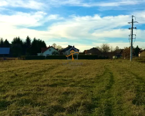 Rusicice, gm. Czernichów. 27 ar w zielonej okolicy