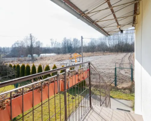Zelków, 38 arów przy Rezerwacie Dolina Kluczwody