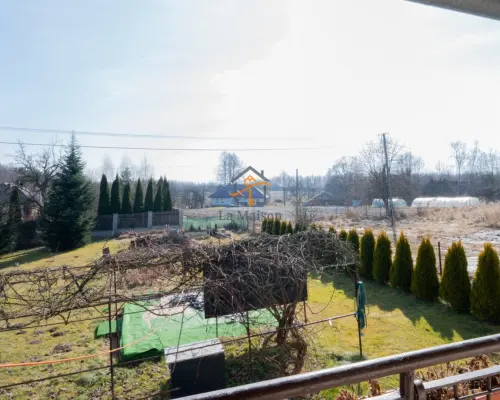Zelków, 38 arów przy Rezerwacie Dolina Kluczwody