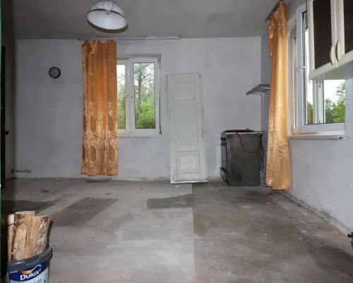 Dom wśród natury