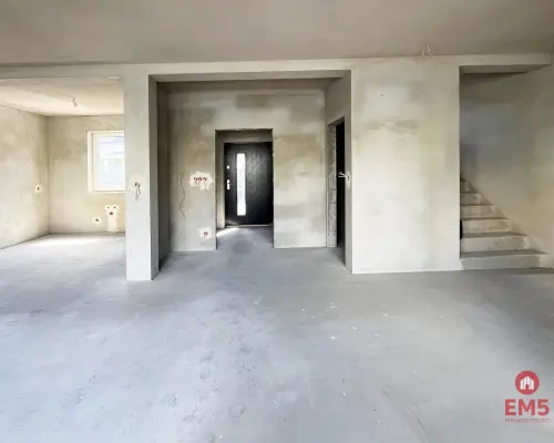 Szeregówki  w świetnej lokalizacji