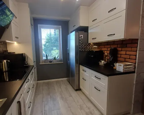 Dom na sprzedaż w Suwałkach – 247 m², 9 pokoi
