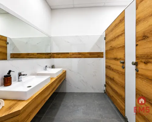 Lokal użytkowy 200 m2. Fitness, zajęcia ruchowe.