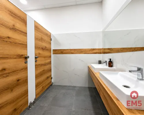 Lokal użytkowy 200 m2. Fitness, zajęcia ruchowe.