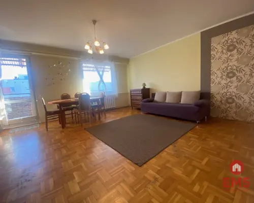 Mieszkanie przy basenie 72 M