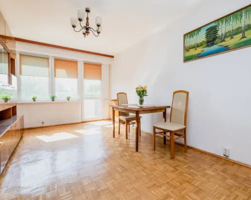3 pokoje ul. Towarowa balkon