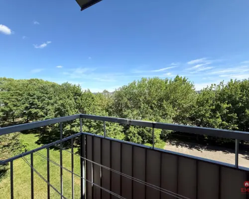 3 pokoje ul. Towarowa balkon
