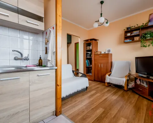 2 pokoje z widokiem na miasto