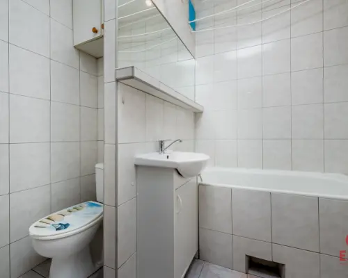 2 pokoje z widokiem na miasto