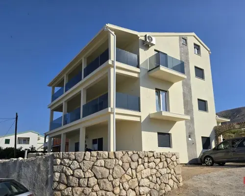 Chorwacja Pag apartament 3 pokoje