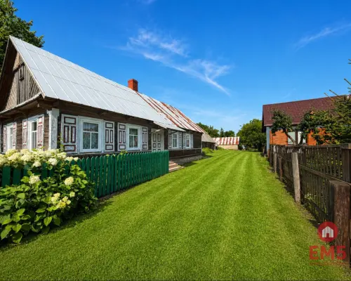 Siedlisko z domem i zabudowaniami I Działka 2500 m
