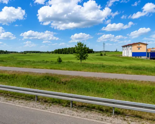 Działka inwestycyjna przy S8