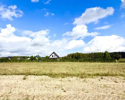 DZIAŁKA Z WYDANYMI WARUNKAMI ZABUDOWY – PRZEJMA WY